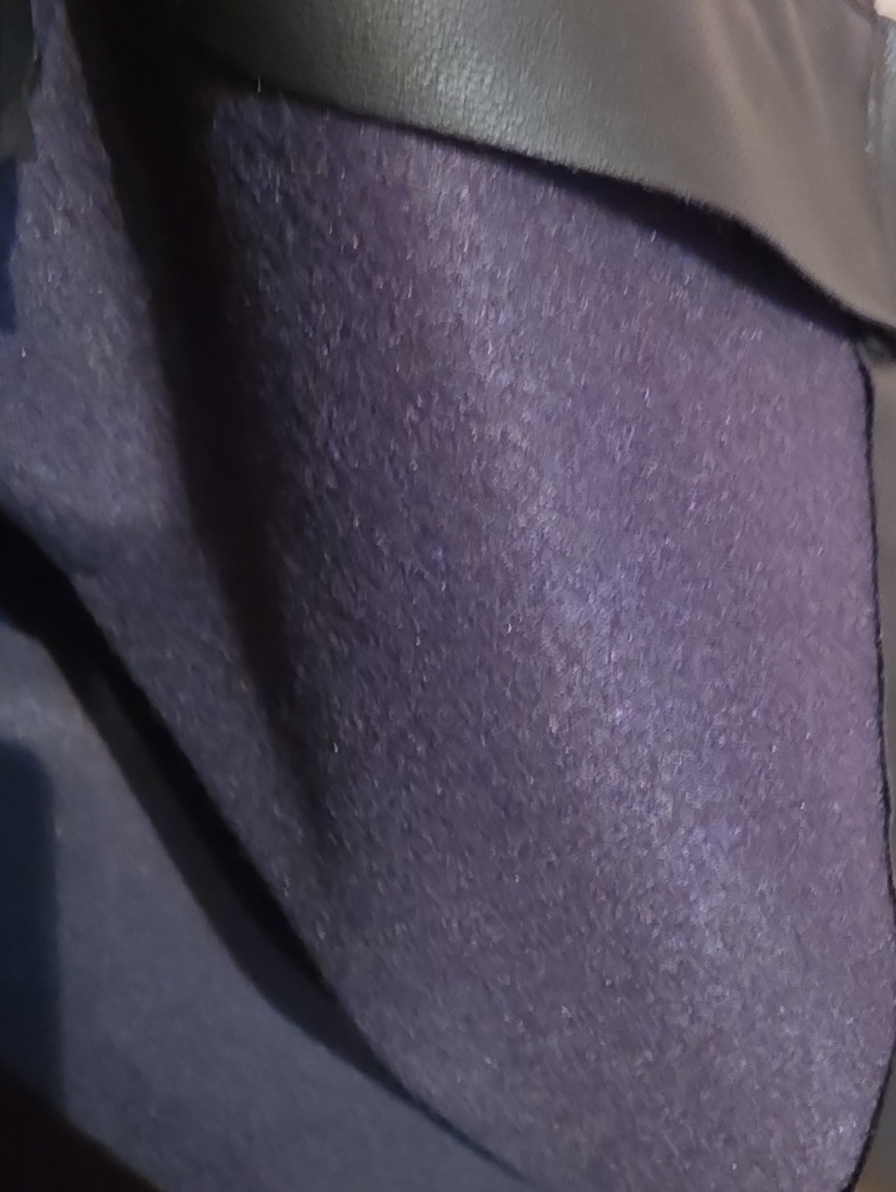 Faux Leather Pencil Skirt - Picture 4 of 4